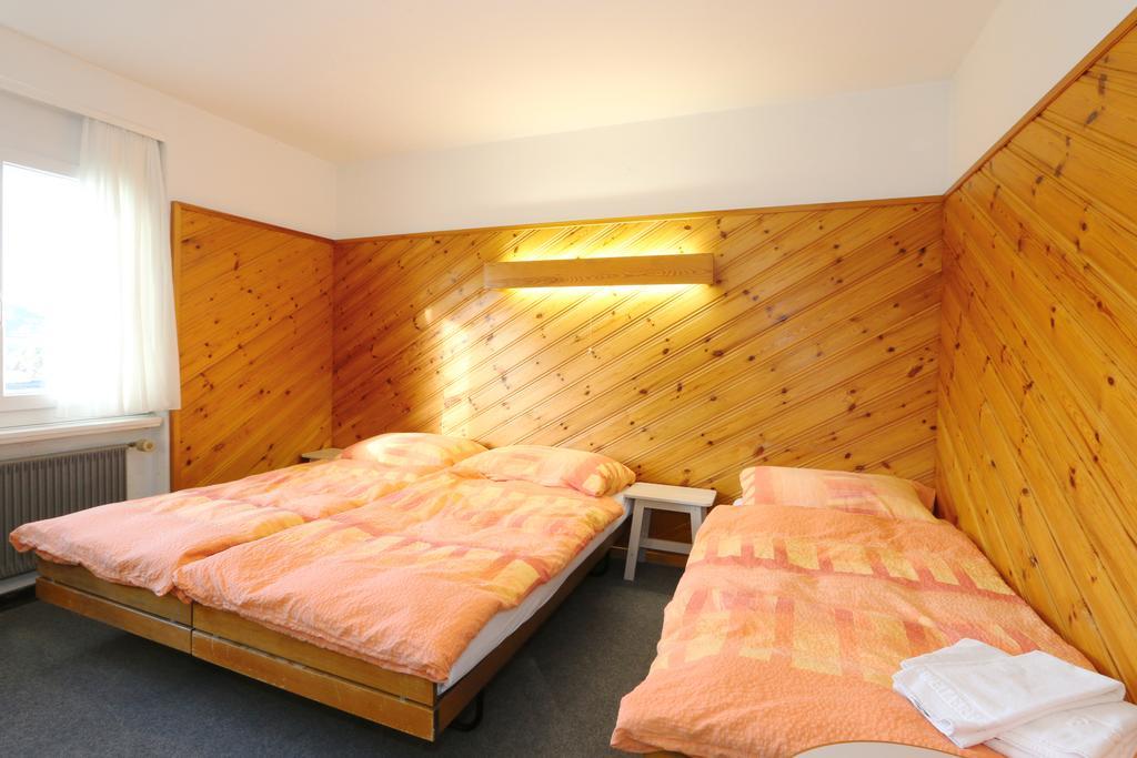 Allegro Alpin Lodge Einsiedeln Rum bild